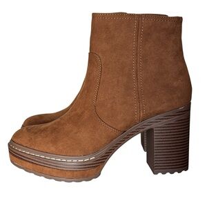 Sun + Stone Kiinsley Suede Platform Booties